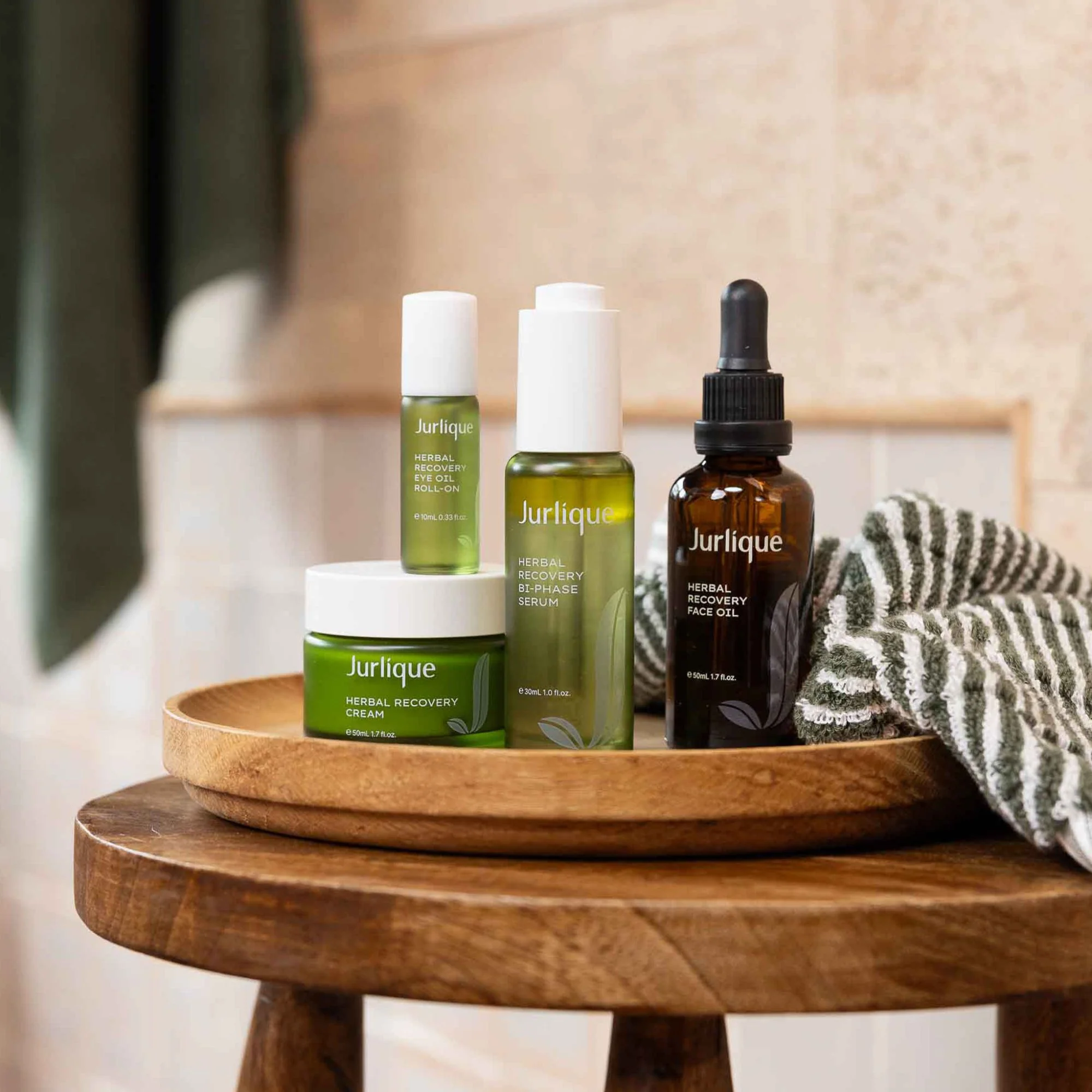 Herbal Recovery Bi-Phase Serum - Image 6